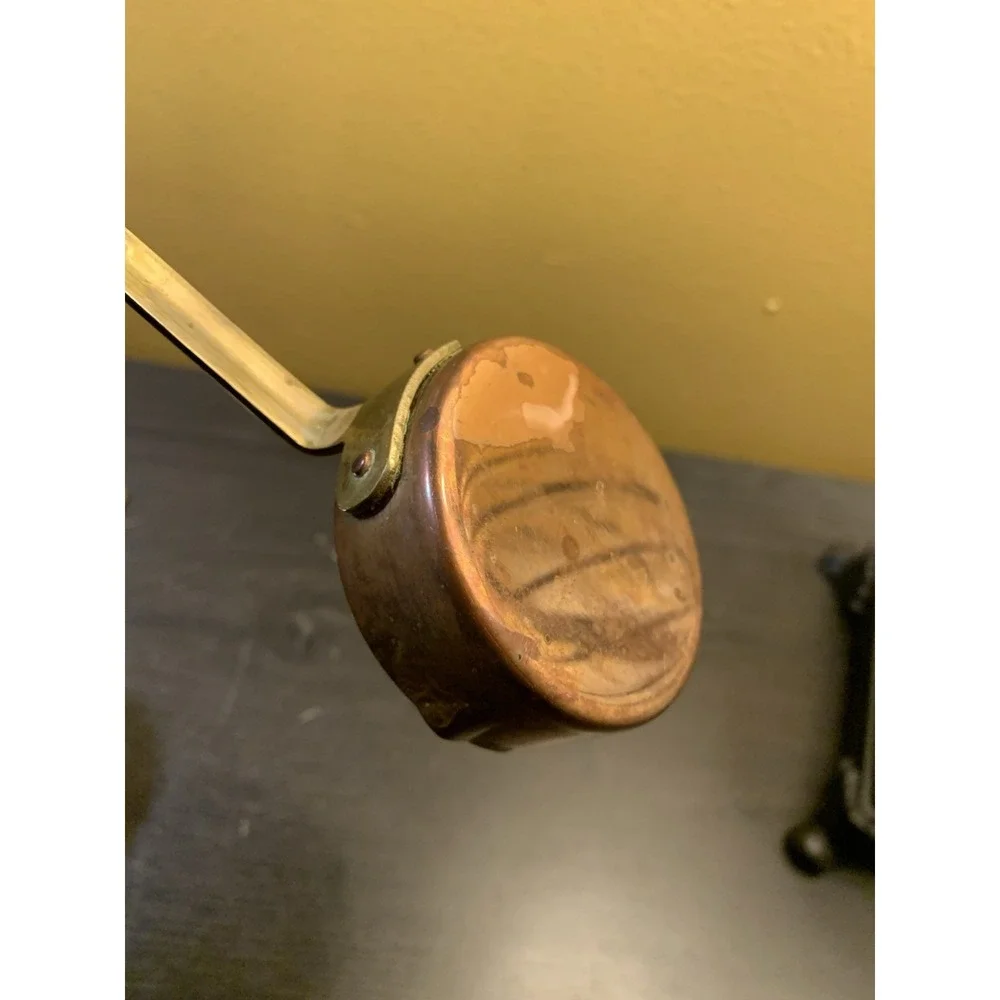 Vintage Copper Measuring Cups Set 2 Brass Handle Nested Kitchenware 1/2 & 1/4